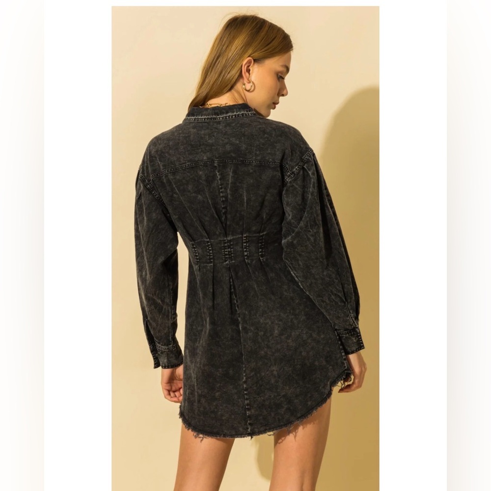 🖤 HYFVE Acid Wash Cotton Shirt Dress Pleated Waist Snap Front Medium🖤 - Picture 4 of 15